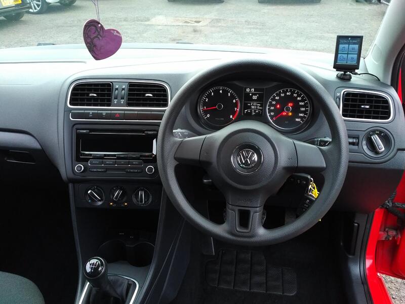 VOLKSWAGEN POLO 1.2 Match Edition 2013